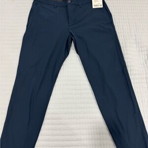 Lululemon Athletica Men's ABC Slim-Fit Trouser Warpstreme Navy pants 30” inseam